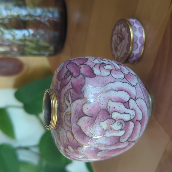Vintage Pink Floral Cloisonné Vase/Jar - Picture 6 of 17
